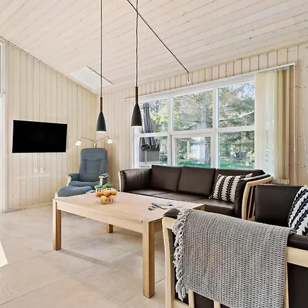 Beautiful In With Kitchen